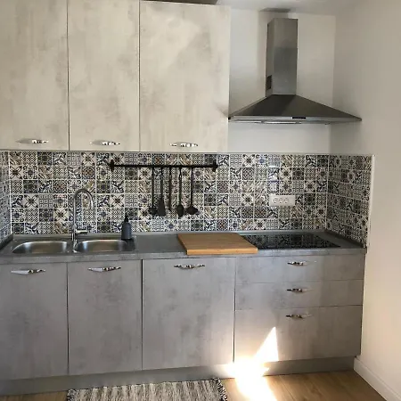House Lucija Family For Max 6 Persons With Pool In Guest house