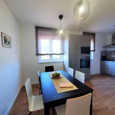 House Lucija Family For Max 6 Persons With Pool In Porec